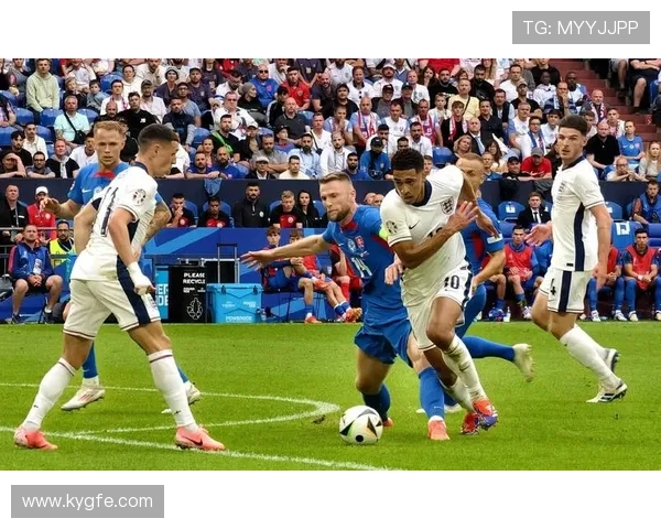 巴萨官推认错人 维特塞尔倒钩破门误认维纳尔杜姆 1-1平